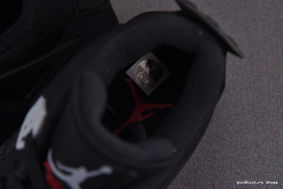 DH7138-006 SE 4 DH7138-006 Retro Jordan Canvas Black 0315